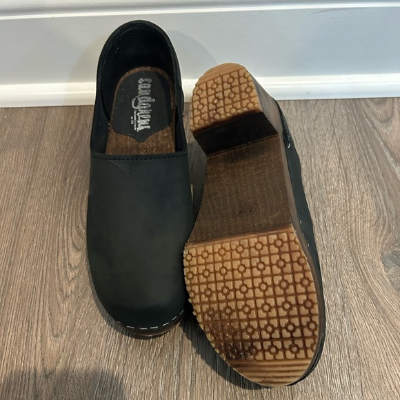 Sandgrens Bridget Clog black size 37 6-6.5 - Picture 2 of 4